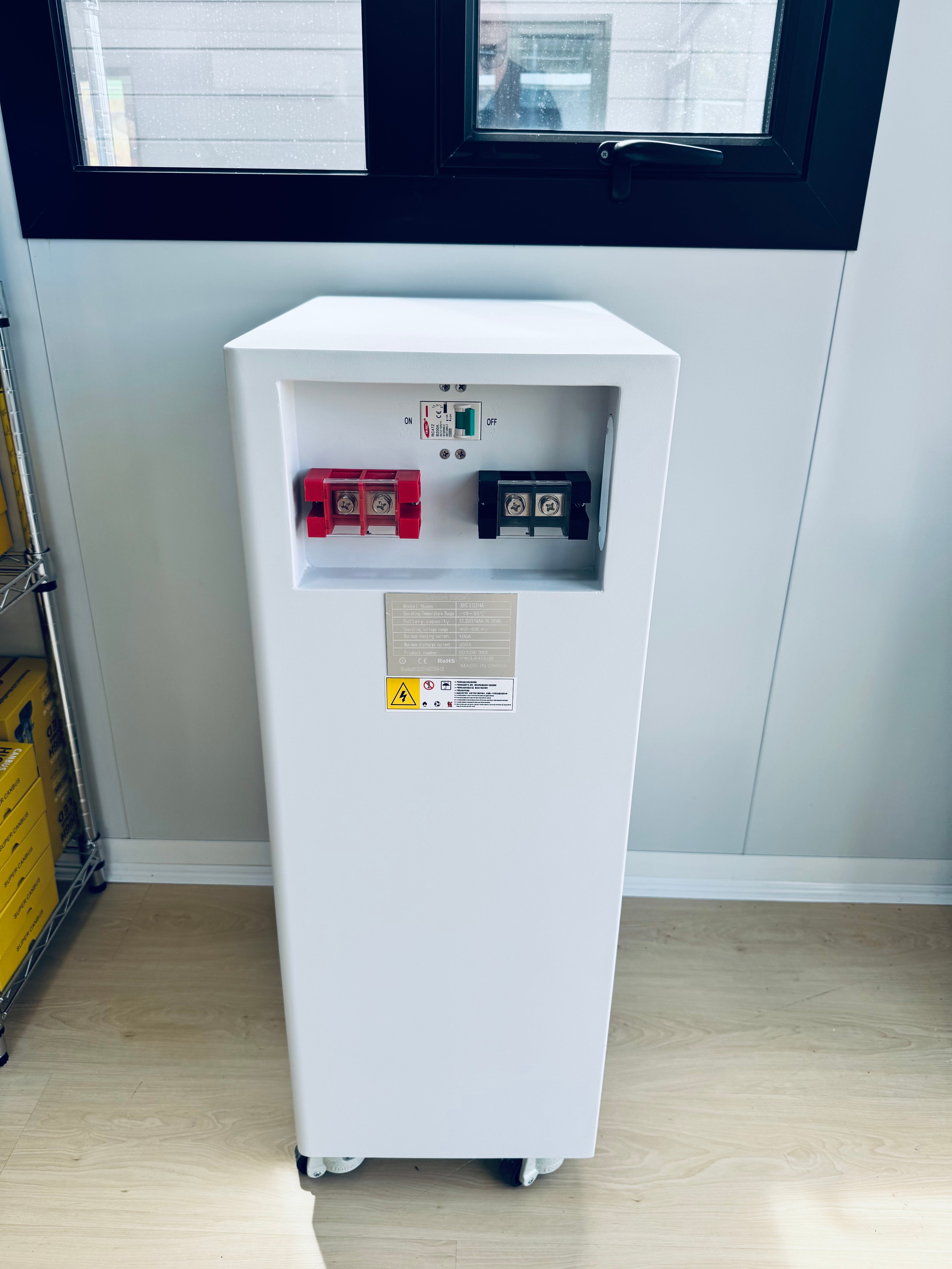 Batería de litio, 10 años de garantía, 8000 ciclos